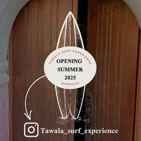 Отель Tawala Surf Experience, Riad Tawala Tamraght Экстерьер фото